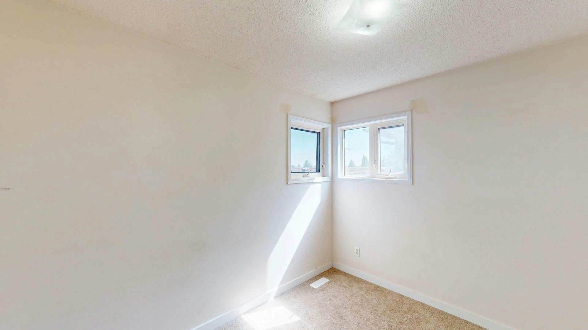 37 Martingrove Way Ne, Calgary, AB, T3J 2T2 - 10