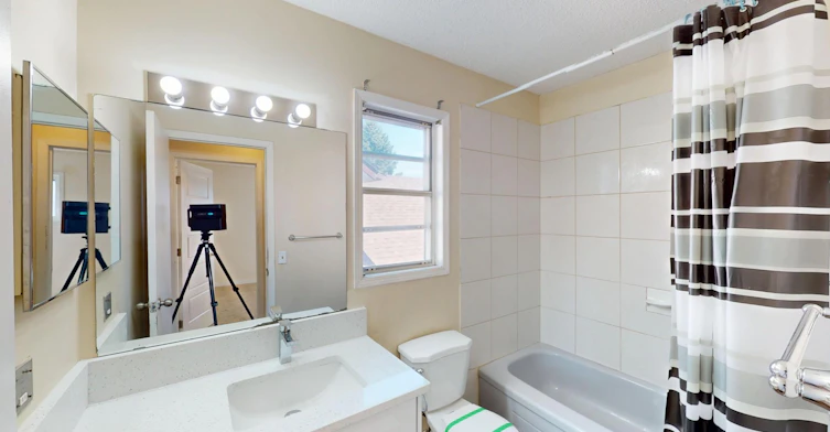 37 Martingrove Way Ne, Calgary, AB, T3J 2T2 - 9