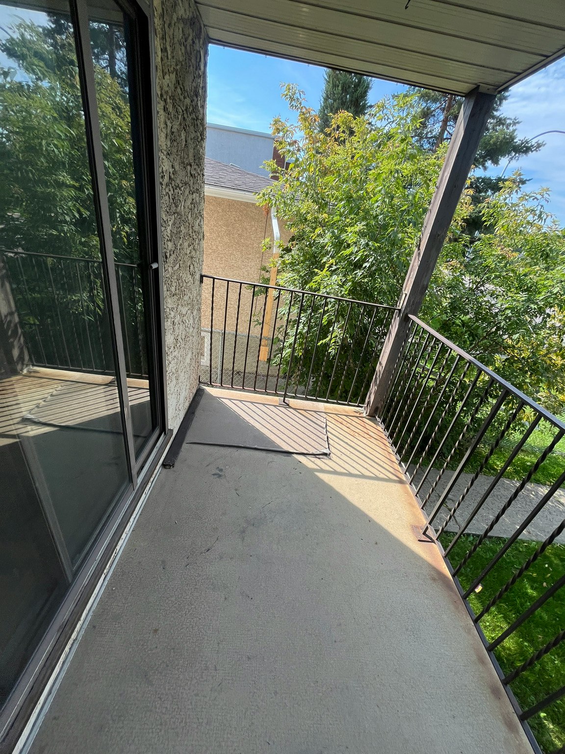 12421 82 Street Northwest, Edmonton, AB, T5B 2X5 - 21