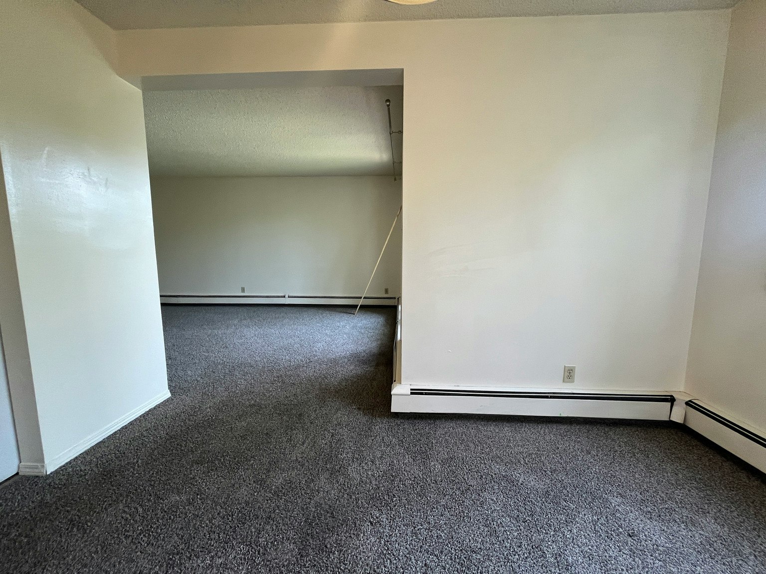 12421 82 Street Northwest, Edmonton, AB, T5B 2X5 - 15