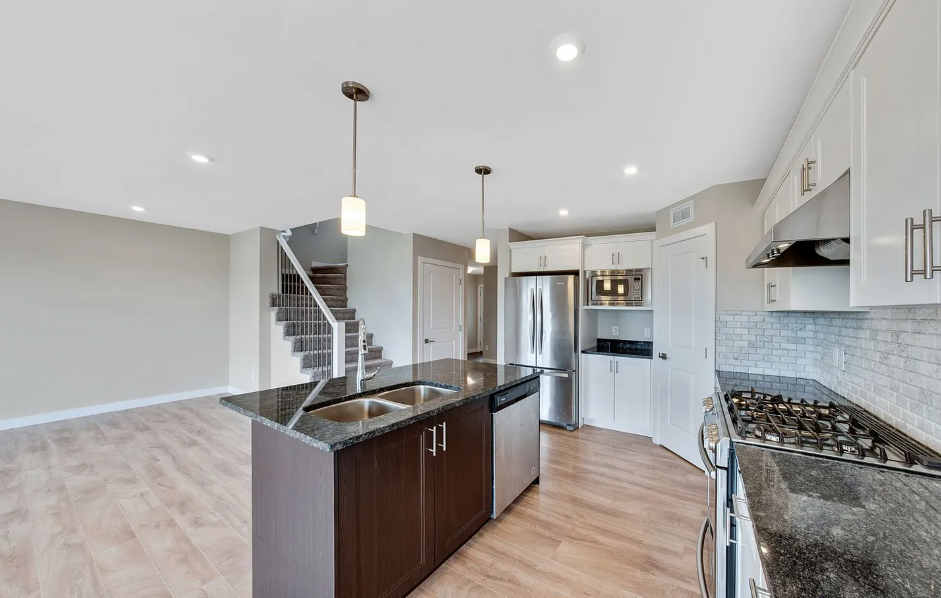 419 Hassard Close, Saskatoon, SK, S7L 4Z7 - 6
