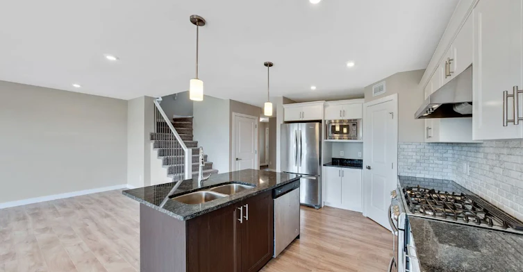 419 Hassard Close, Saskatoon, SK, S7L 4Z7 - 6