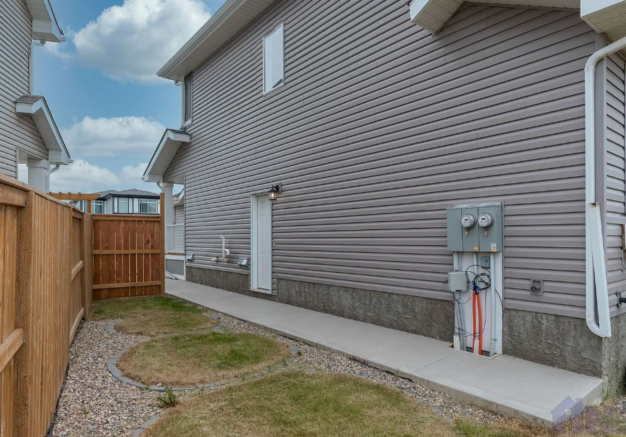 419 Hassard Close, Saskatoon, SK, S7L 4Z7 - 12