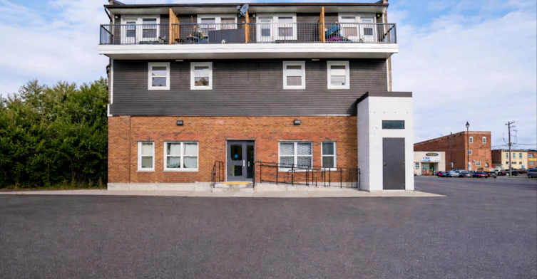 103-12 Colborne Street East, Orillia, ON, L3V 1T3
