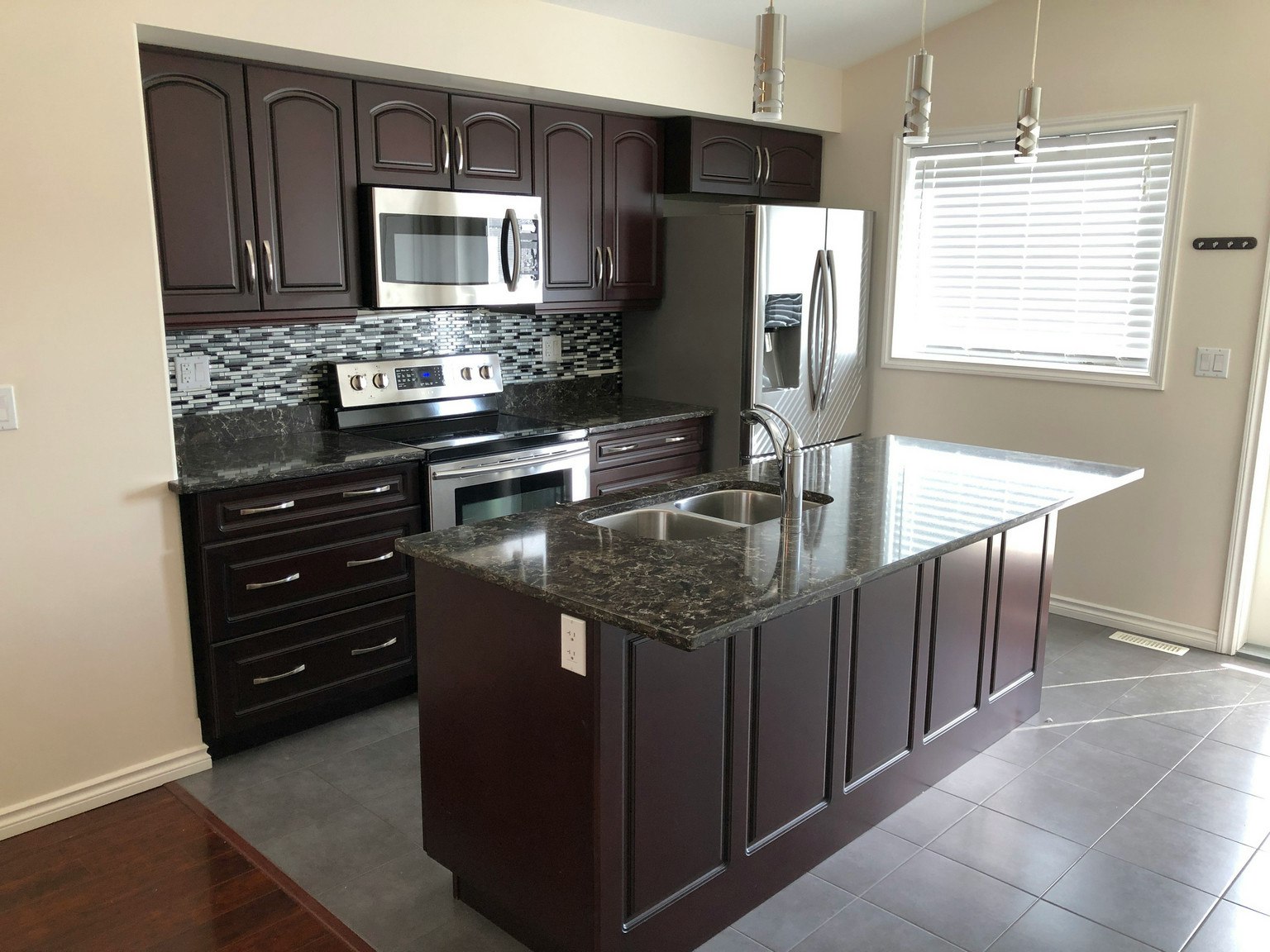 283 Wyant Lane, Saskatoon, SK, S7S 1N1 - 4