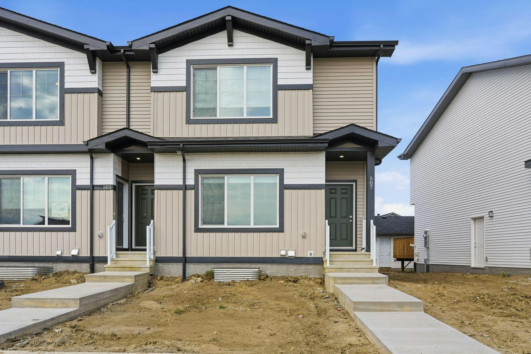 M-507 Black Stone Boulevard, Leduc, AB, T9E 1W1