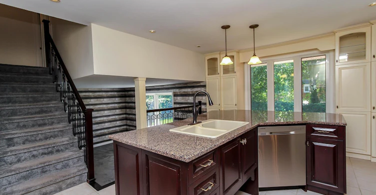 570 Duff Crescent, Ottawa, ON, K1J 7C5 - 11