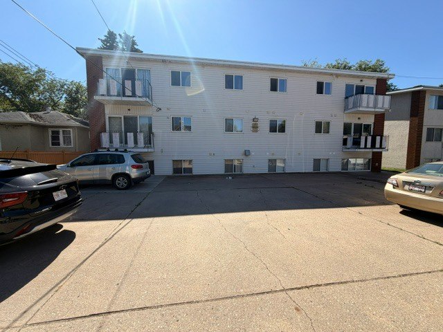 10610 79 Avenue Nw, Edmonton, AB, T6E 1S1 - 21