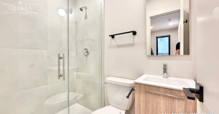 1-215 College Street, Toronto, ON, M5T 1R1 - 3