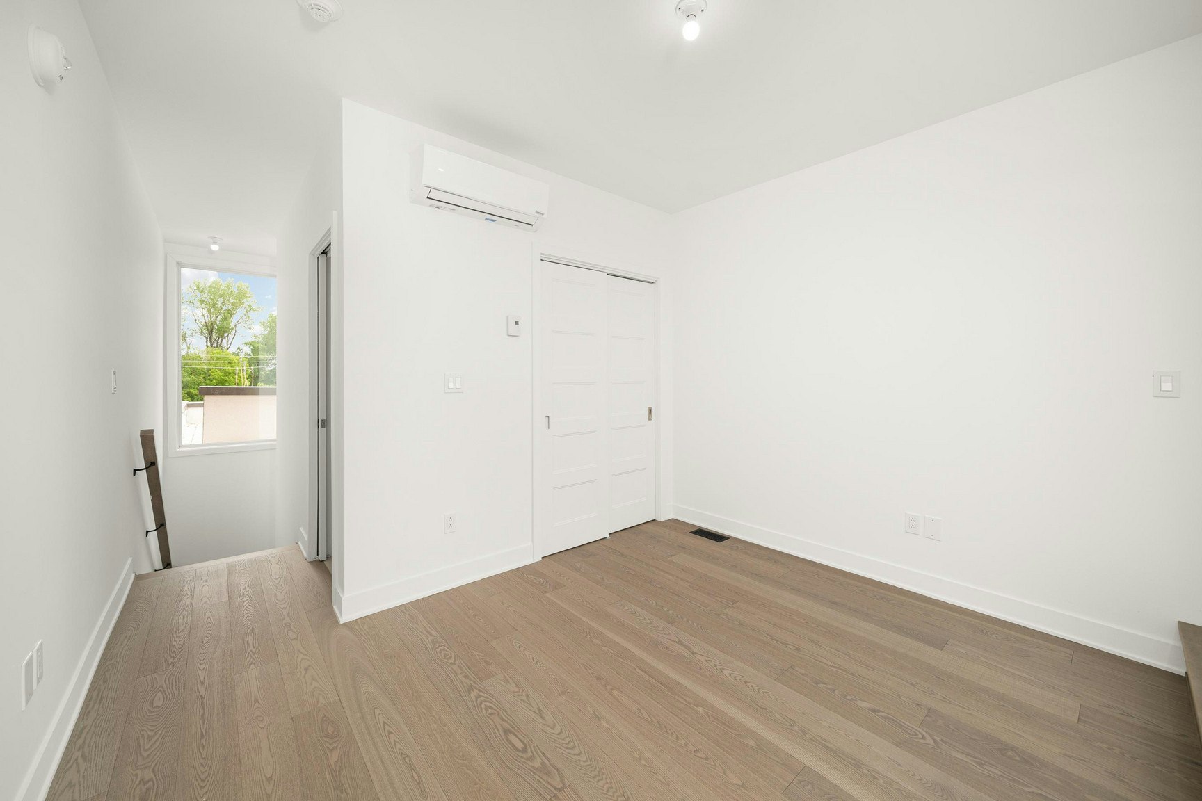 401-2402 Florian Rue, Montréal, QC, H2K 2P5 - 22