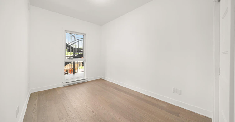 401-2402 Florian Rue, Montréal, QC, H2K 2P5 - 23