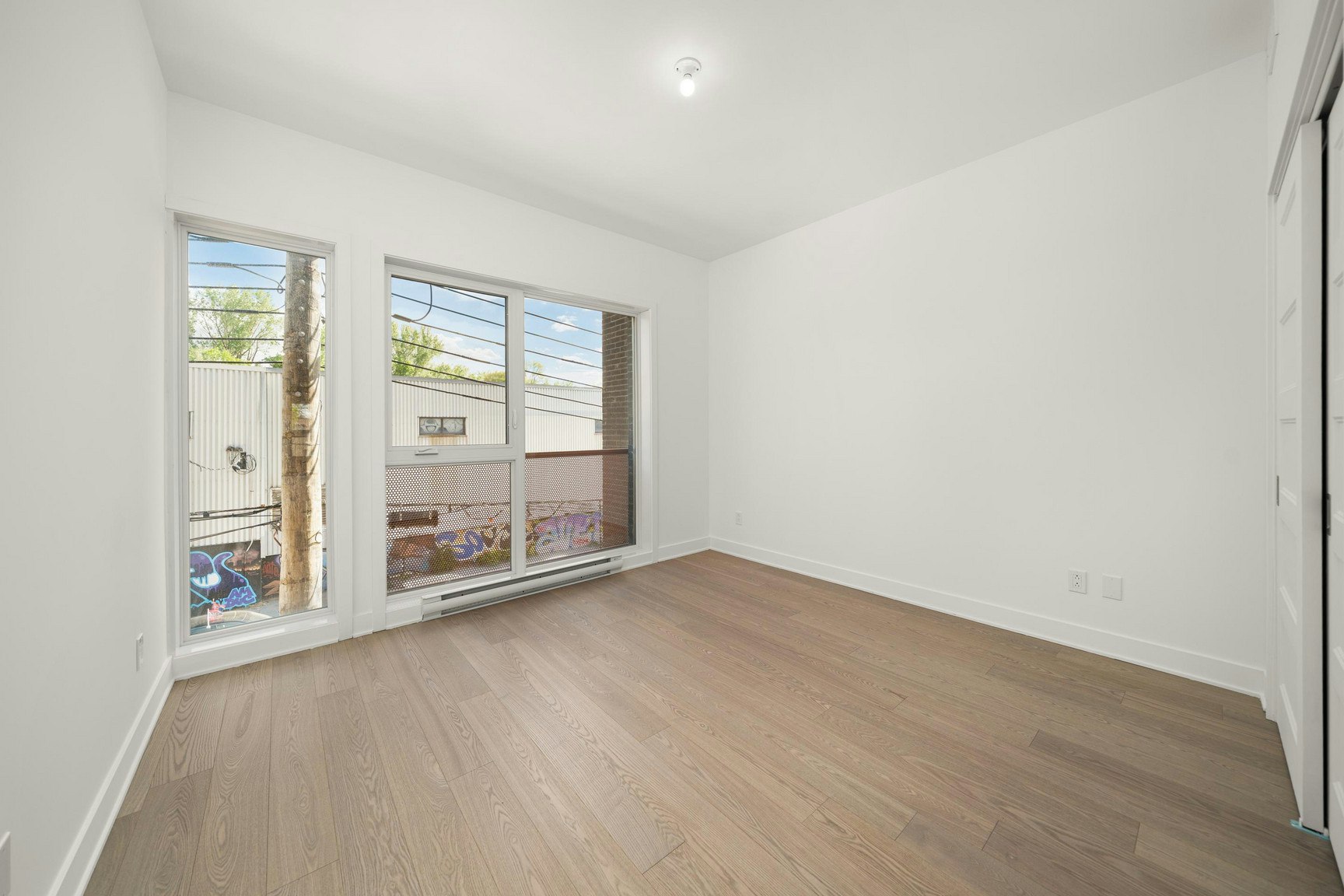 402-2402 Florian Rue, Montréal, QC, H2K 2P5 - 15
