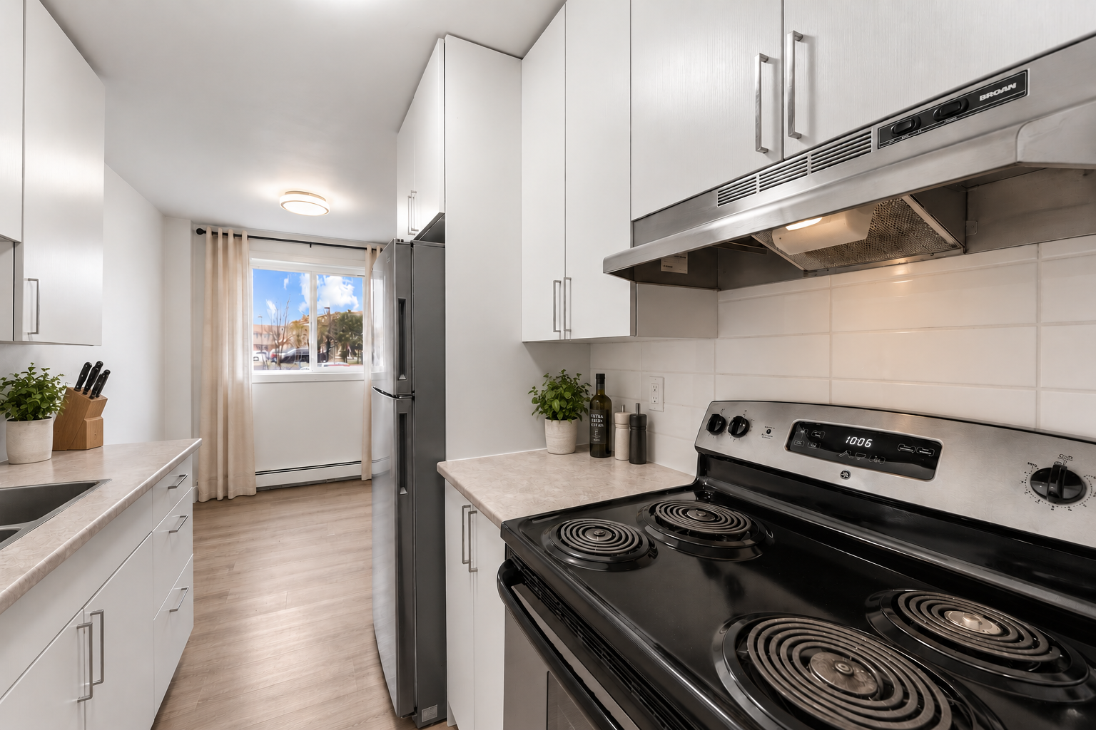 230-307-250 Marconi Boulevard, London, ON, N5V 1A7 - 4