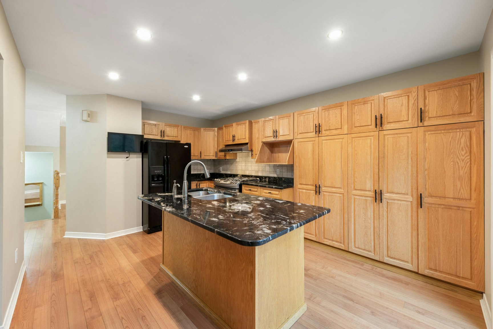 41 Hawley Crescent, Ottawa, ON, K2M 1T5 - 11
