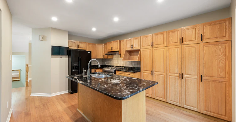 41 Hawley Crescent, Ottawa, ON, K2M 1T5 - 11