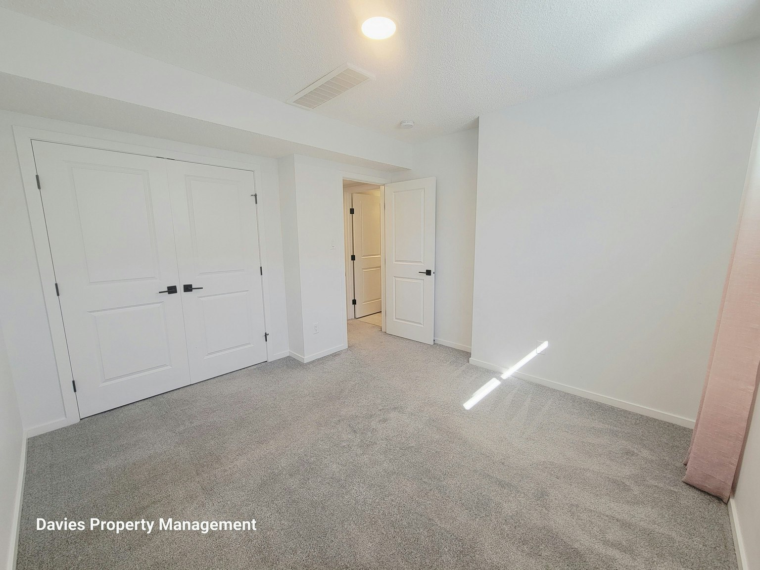 9456 Colak Lane Southwest, Edmonton, AB, T6W 5B6 - 5