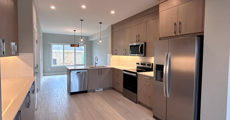9711 Huxbury Drive Northeast, Calgary, AB, T1X 0L4 - 4