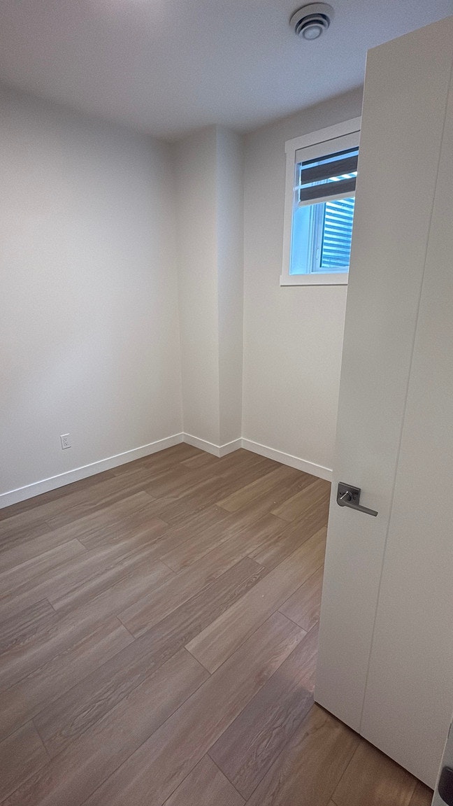 2008 46 Street Southeast, Calgary, AB, T2B 1K6 - 6