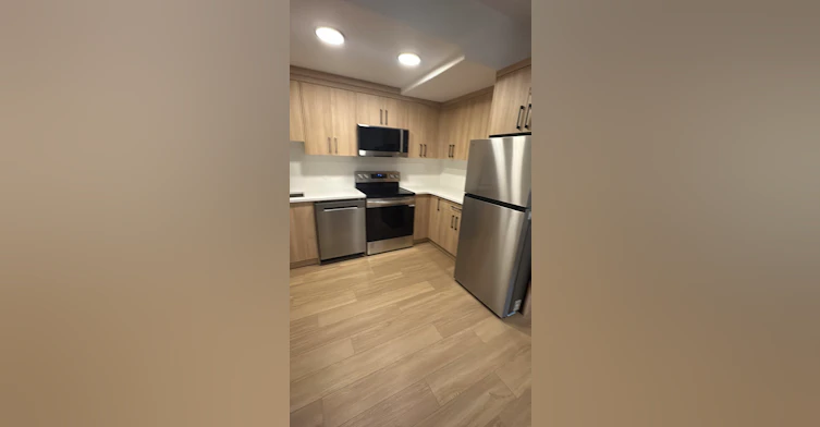 2008 46 Street Southeast, Calgary, AB, T2B 1K6