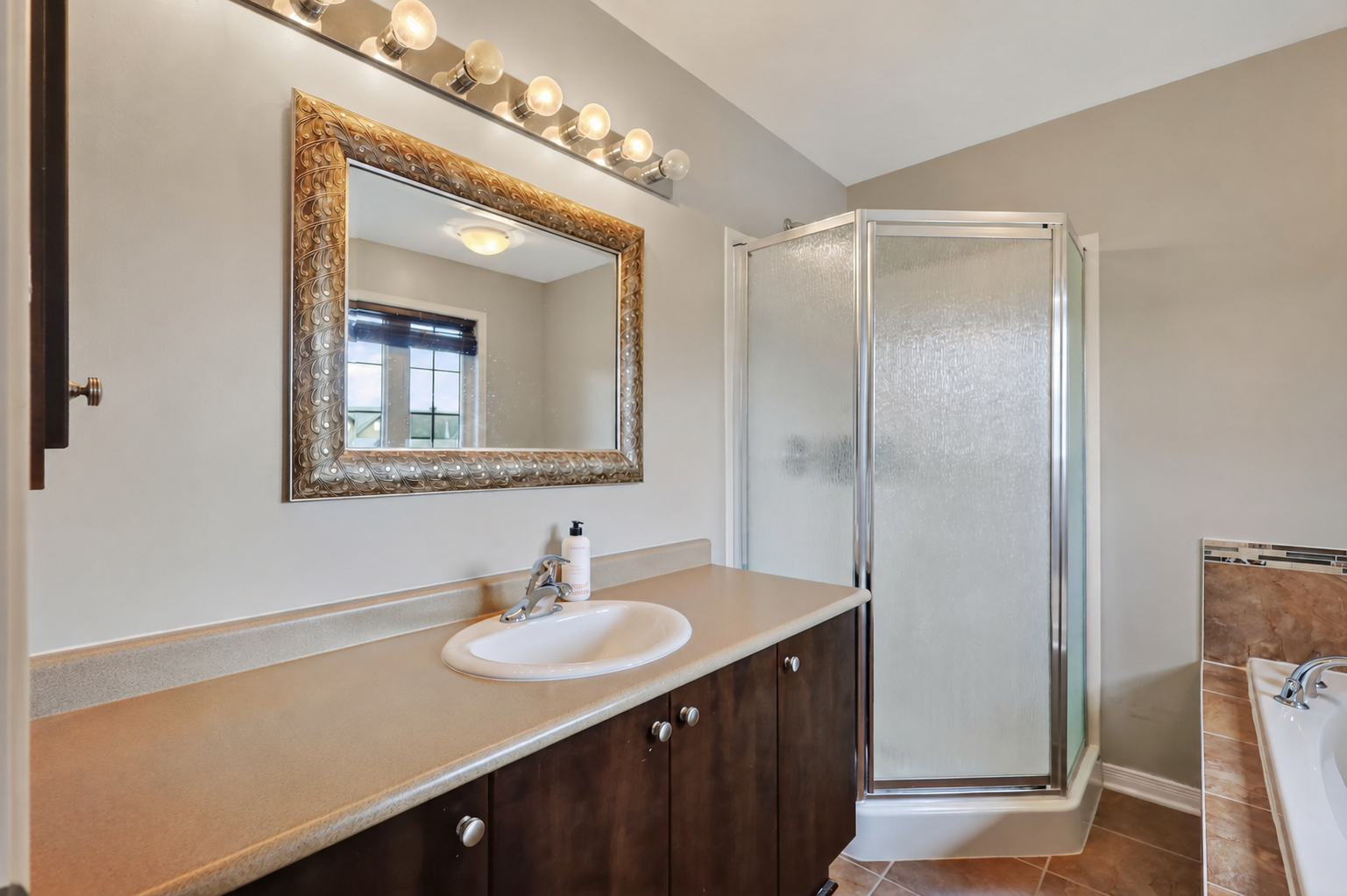 326 Laguna Street, Ottawa, ON, K1T 0L1 - 17