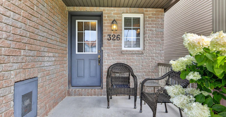 326 Laguna Street, Ottawa, ON, K1T 0L1 - 2