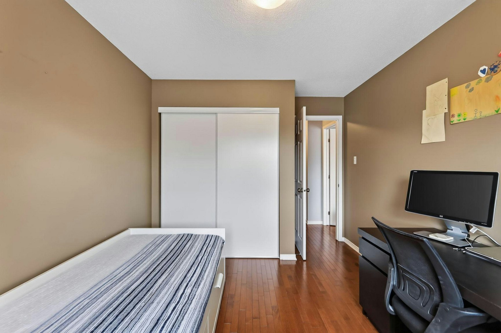 326 Laguna Street, Ottawa, ON, K1T 0L1 - 23