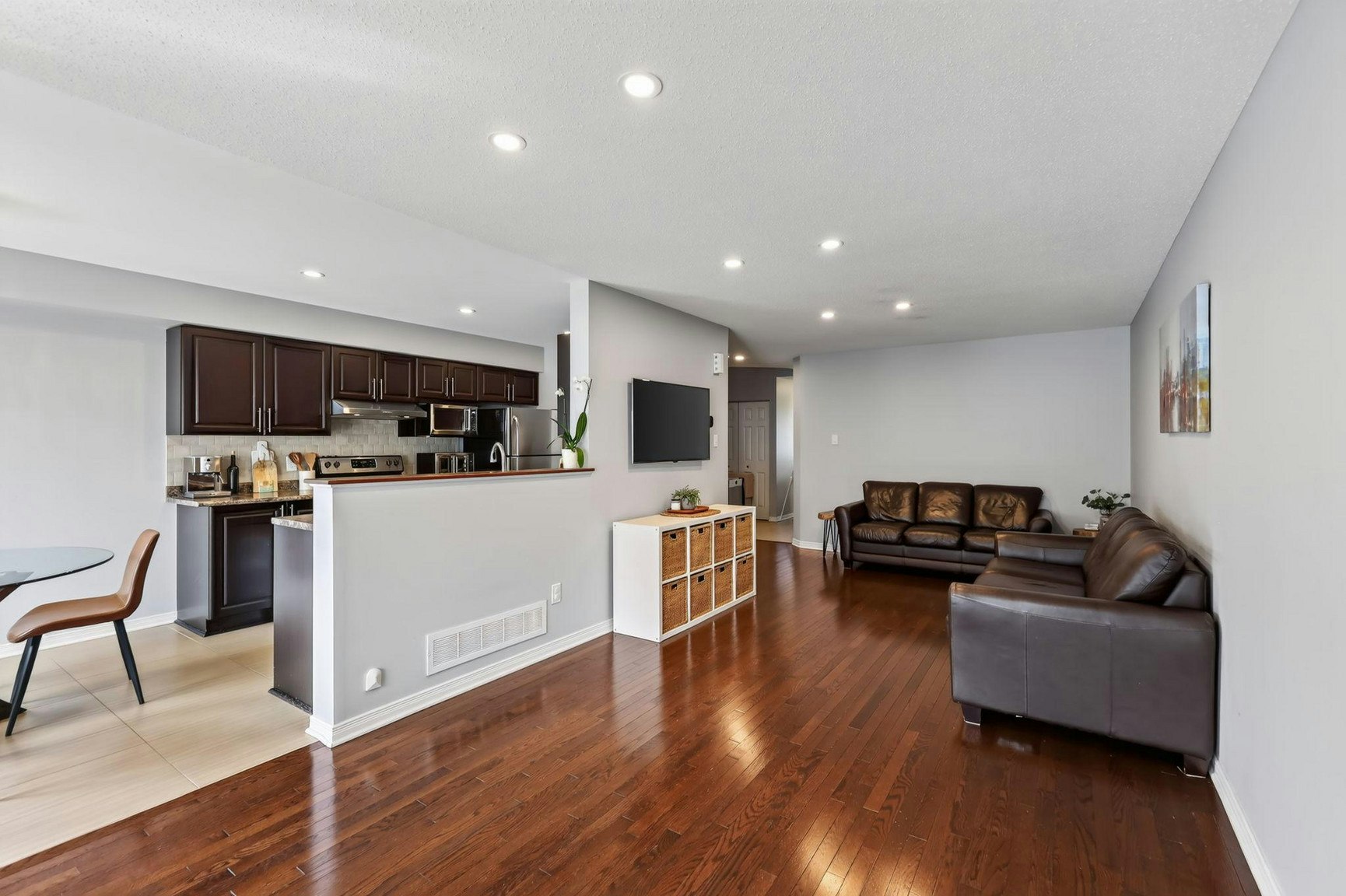 326 Laguna Street, Ottawa, ON, K1T 0L1 - 12
