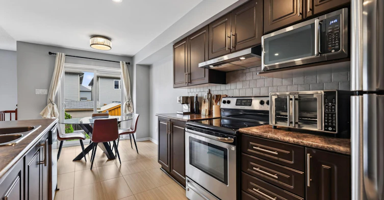 326 Laguna Street, Ottawa, ON, K1T 0L1 - 7