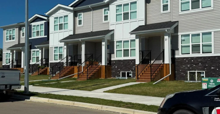 Grayhawk Boulevard, Red Deer County, AB, T4S 0X2