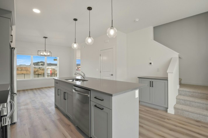  Grayhawk Boulevard, Red Deer County, AB, T4S 0X2 - 10