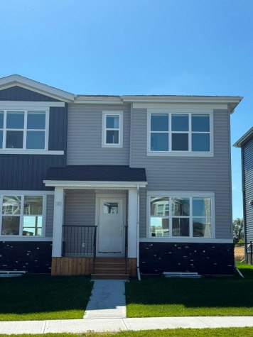  Grayhawk Boulevard, Red Deer County, AB, T4S 0X2 - 3