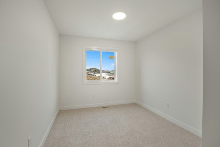  Grayhawk Boulevard, Red Deer County, AB, T4S 0X2 - 14