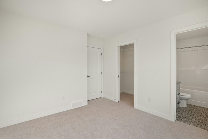  Grayhawk Boulevard, Red Deer County, AB, T4S 0X2 - 17