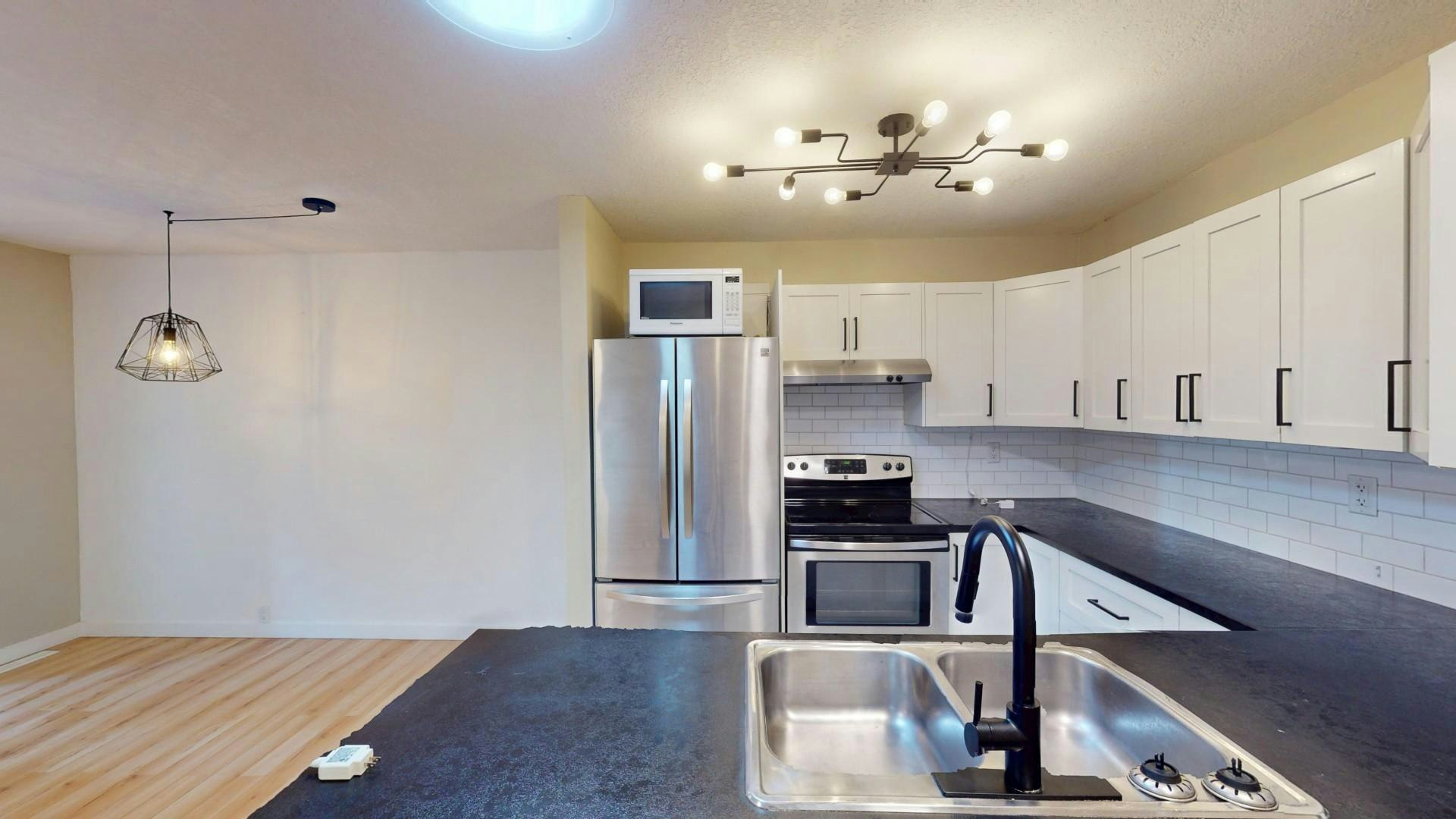 125 28 Avenue Ne, Calgary, AB, T2E 2A9