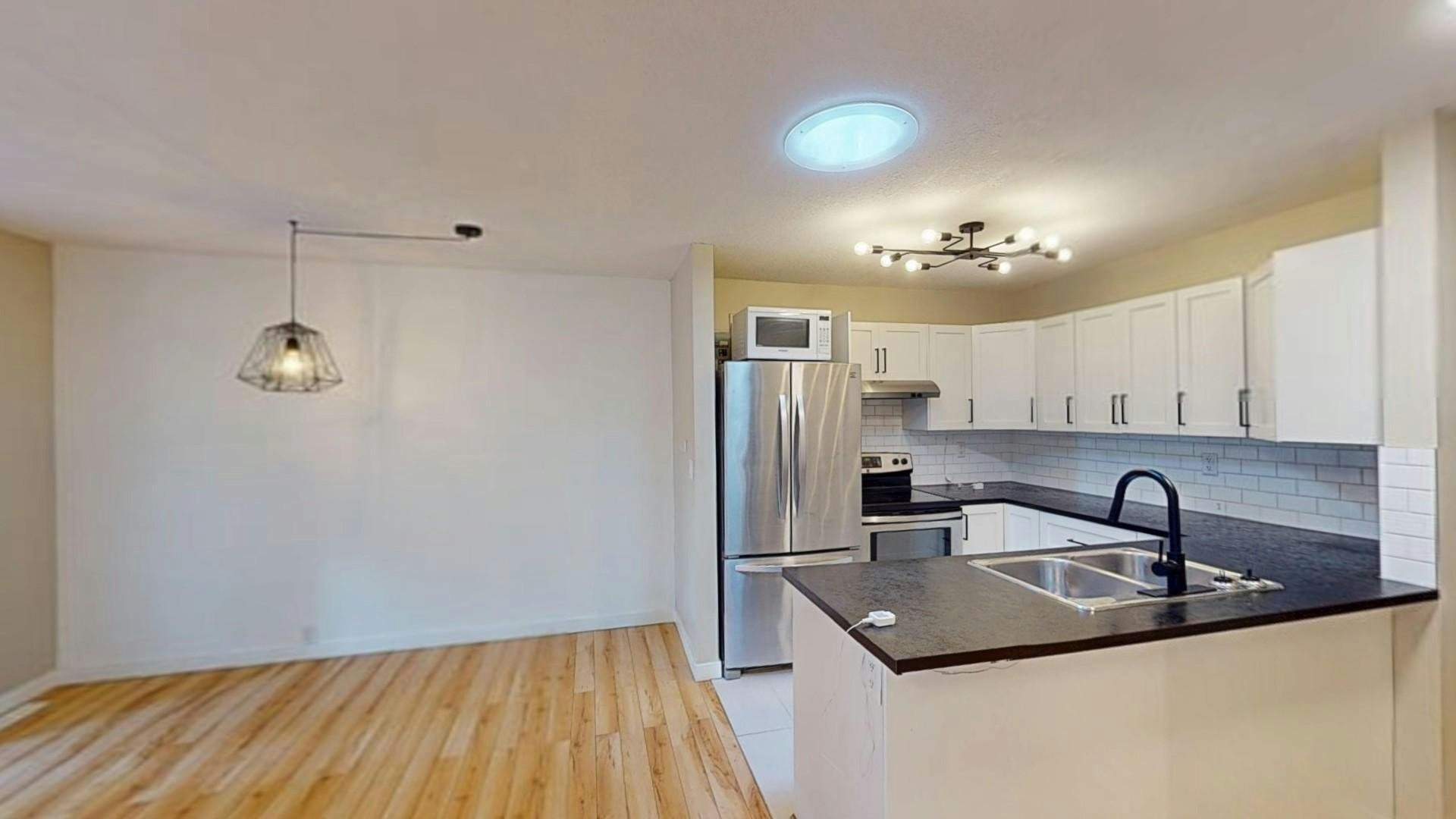 125 28 Avenue Ne, Calgary, AB, T2E 2A9 - 3