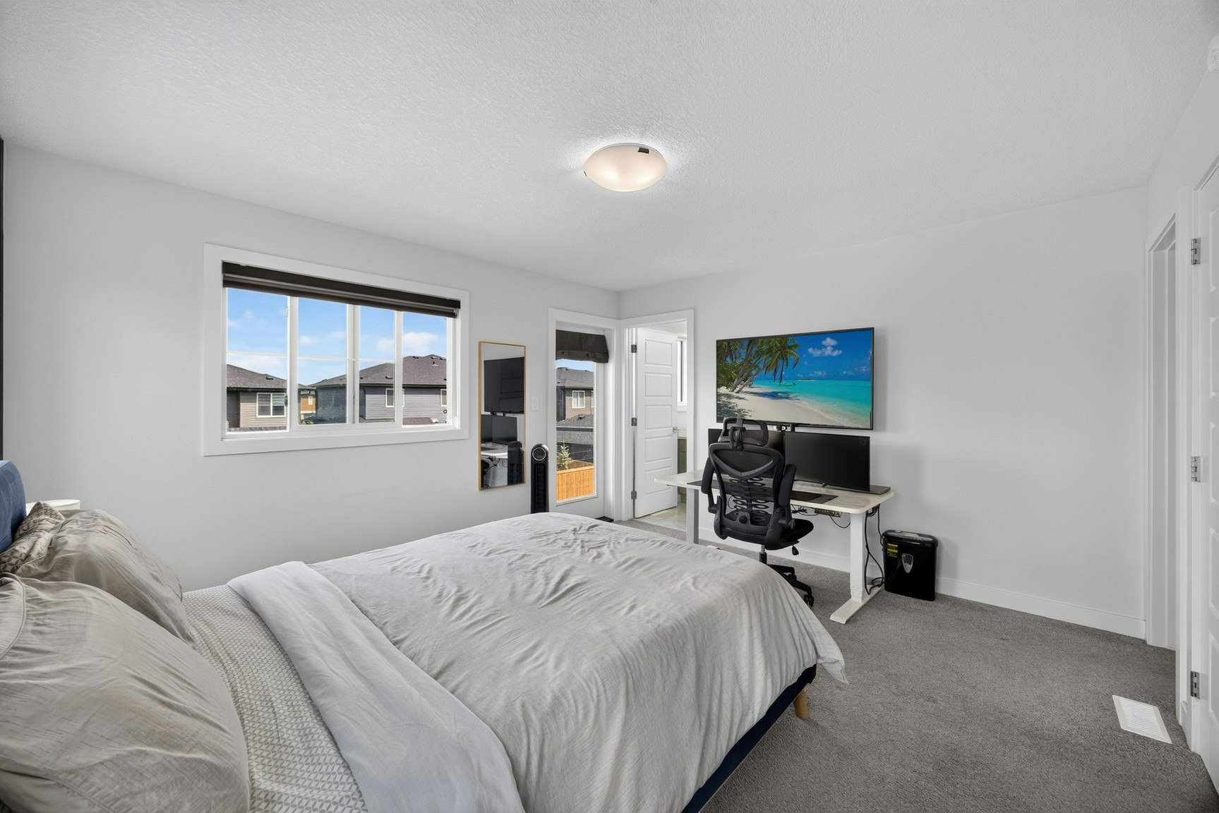 8048 Kiriak Link Southwest, Edmonton, AB, T6W 4V2 - 8