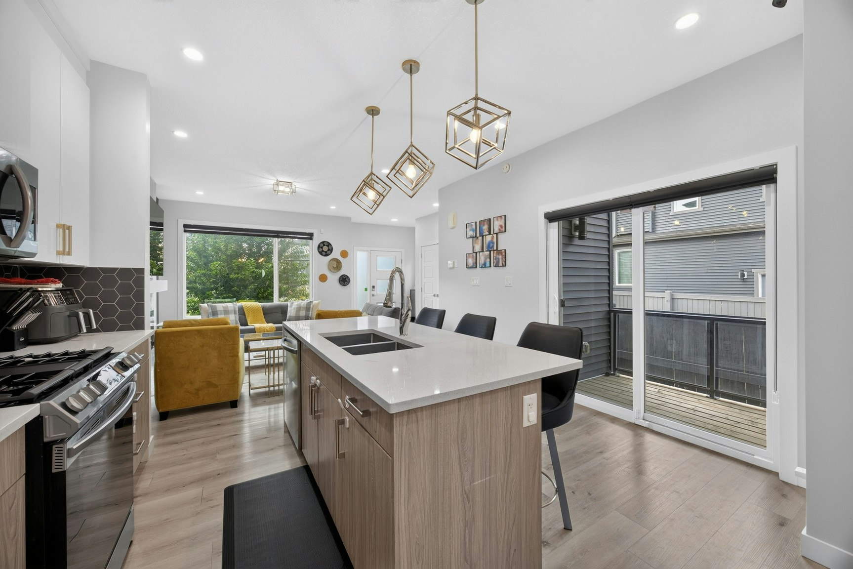 8048 Kiriak Link Southwest, Edmonton, AB, T6W 4V2 - 5