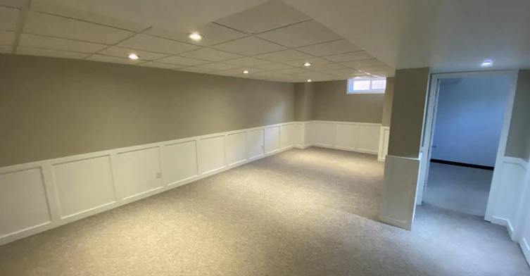 Front-7927 71 Avenue Northwest, Edmonton, AB, T6C 0B1 - 21