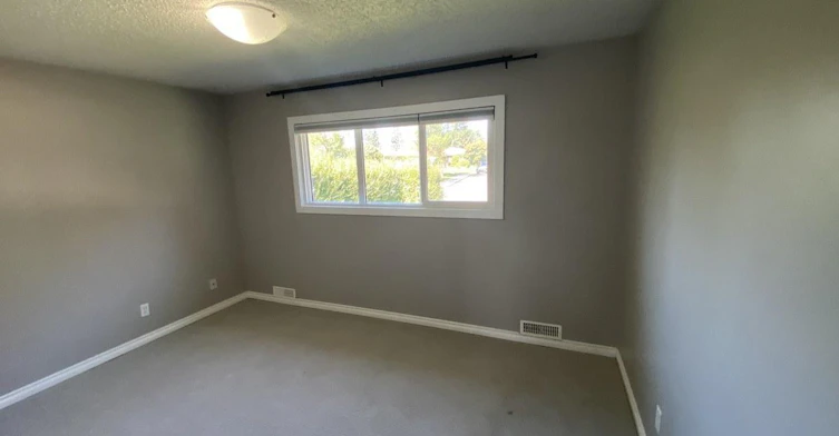 Front-7927 71 Avenue Northwest, Edmonton, AB, T6C 0B1 - 36
