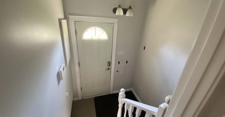 Front-7927 71 Avenue Northwest, Edmonton, AB, T6C 0B1