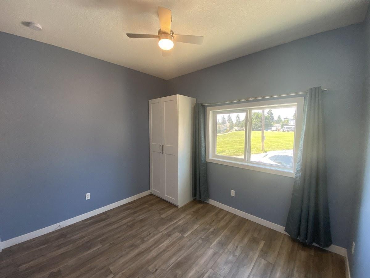 Rear-7927 71 Avenue Northwest, Edmonton, AB, T6C 0B1 - 8