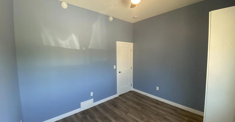 Rear-7927 71 Avenue Northwest, Edmonton, AB, T6C 0B1 - 9