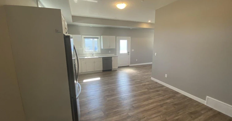 Rear-7927 71 Avenue Northwest, Edmonton, AB, T6C 0B1 - 6