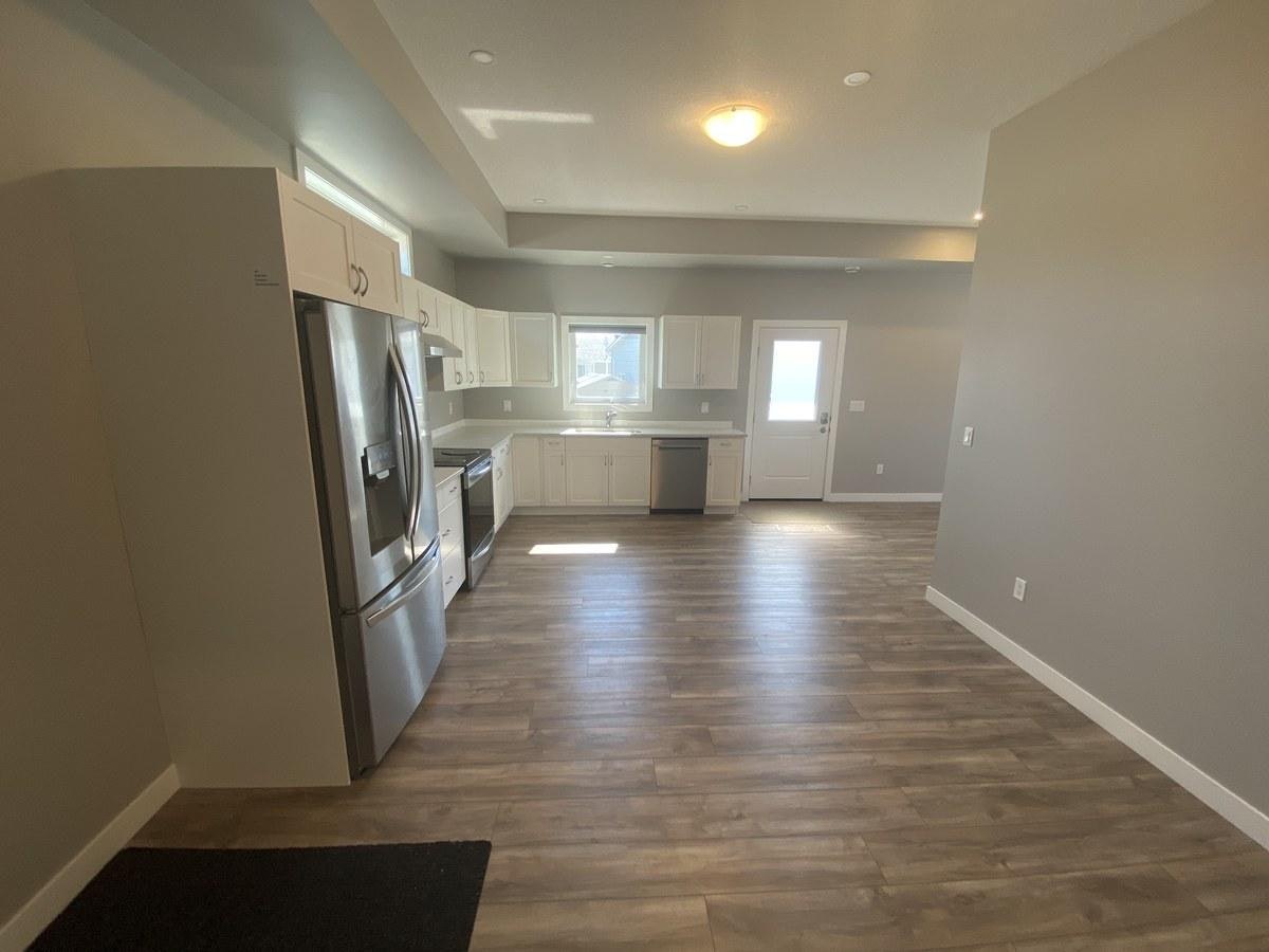Rear-7927 71 Avenue Northwest, Edmonton, AB, T6C 0B1 - 5