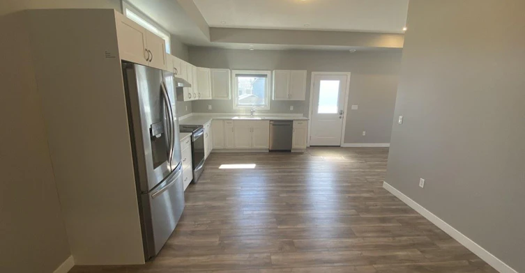Rear-7927 71 Avenue Northwest, Edmonton, AB, T6C 0B1 - 5