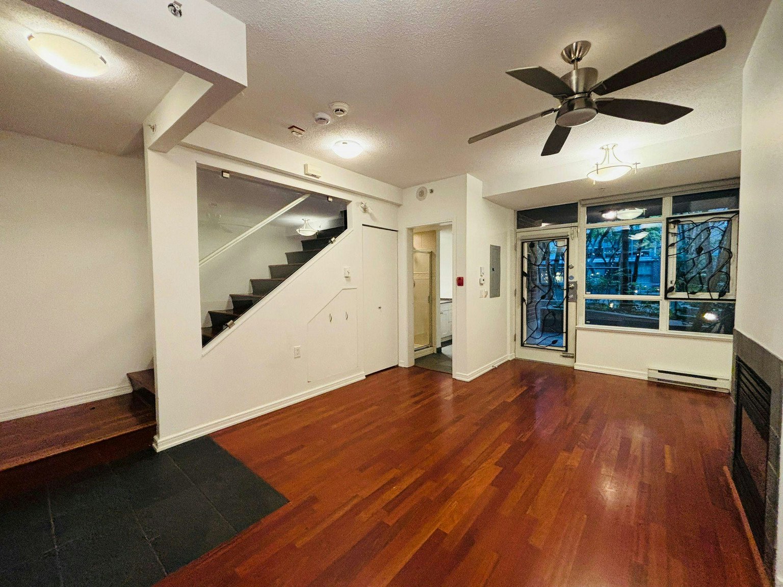 2 Beds-885 Helmcken Street, Vancouver, BC, V6Z 1B1 - 7