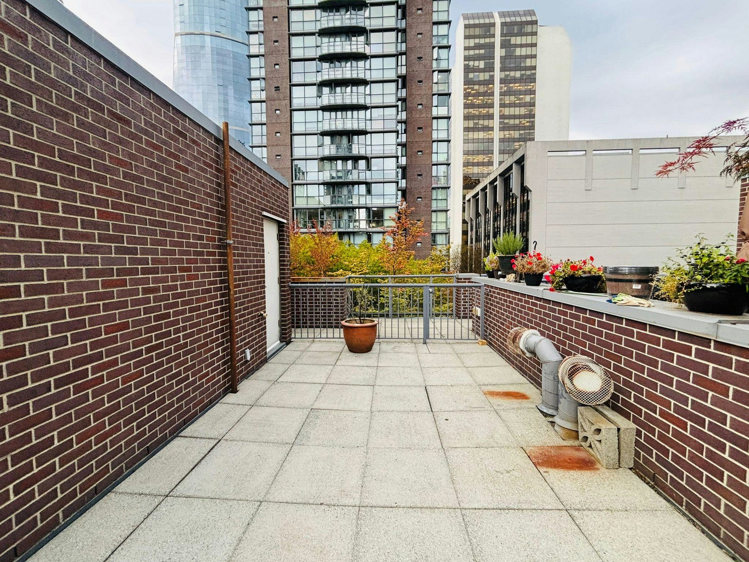 2 Beds-885 Helmcken Street, Vancouver, BC, V6Z 1B1 - 43