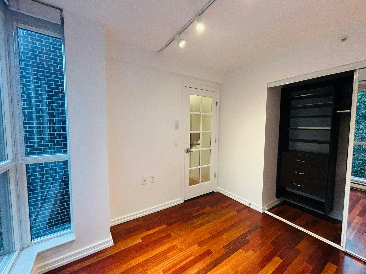 2 Beds-885 Helmcken Street, Vancouver, BC, V6Z 1B1 - 31