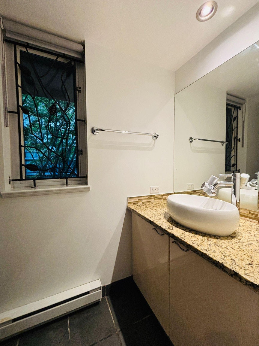 2 Beds-885 Helmcken Street, Vancouver, BC, V6Z 1B1 - 15