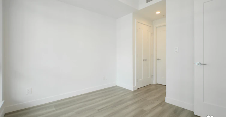 2381 Beta Avenue, Burnaby, BC, V5C 0P7 - 10